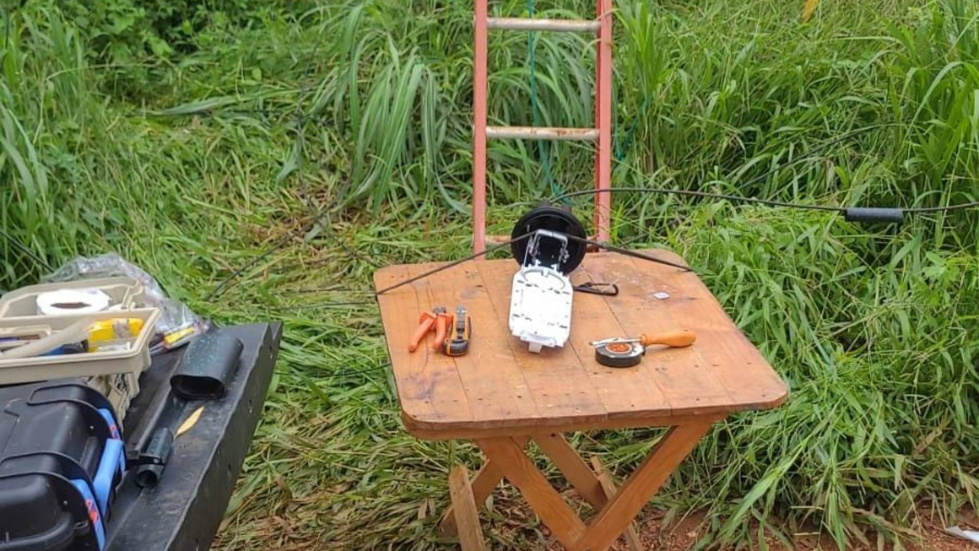 Shield Telecom é alvo de ataques criminosos e vandalismo em Sete Lagoas